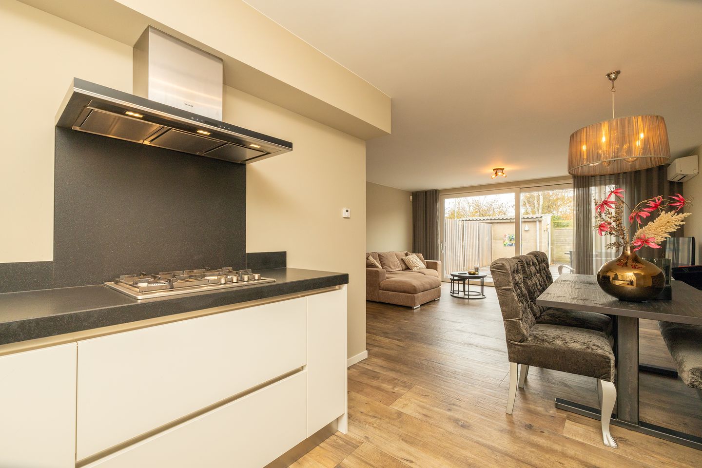 Photo 14 of H. Roland Holstweg 29