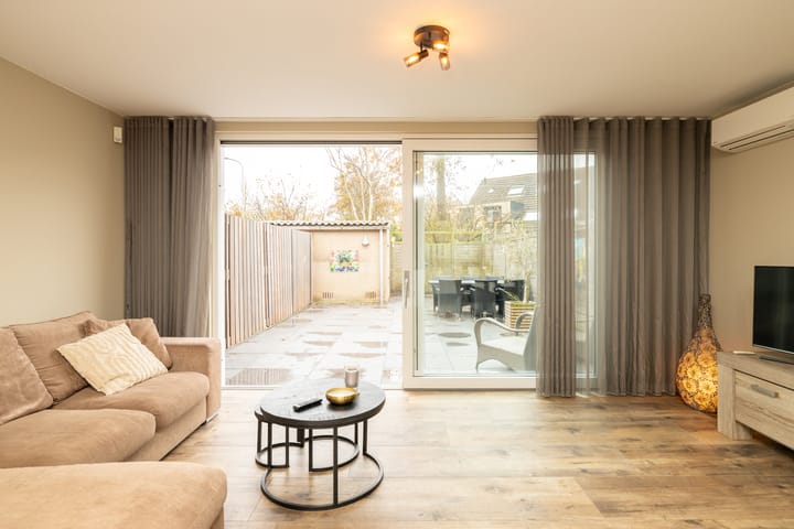 Photo 16 of H. Roland Holstweg 29