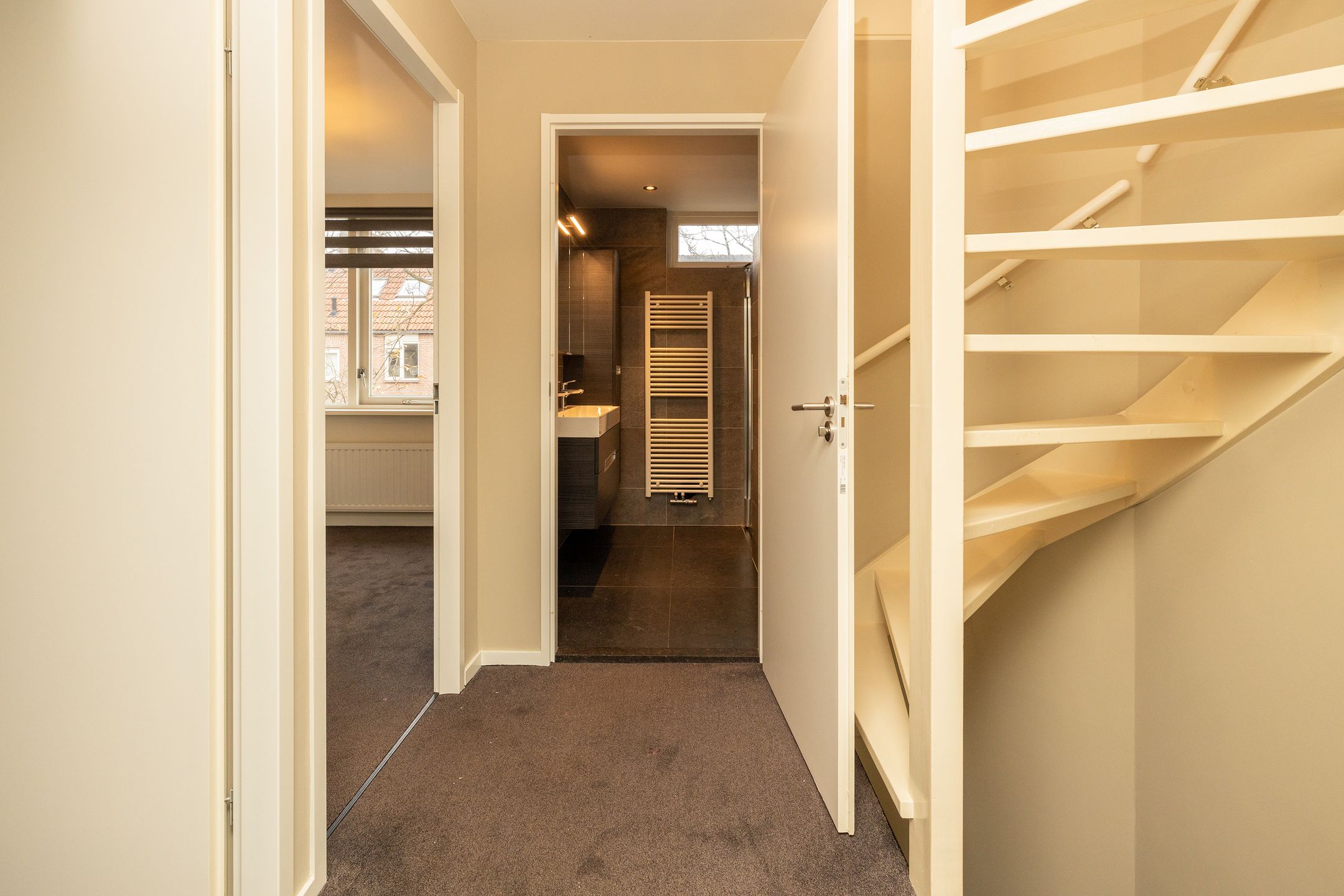 Photo 21 of H. Roland Holstweg 29