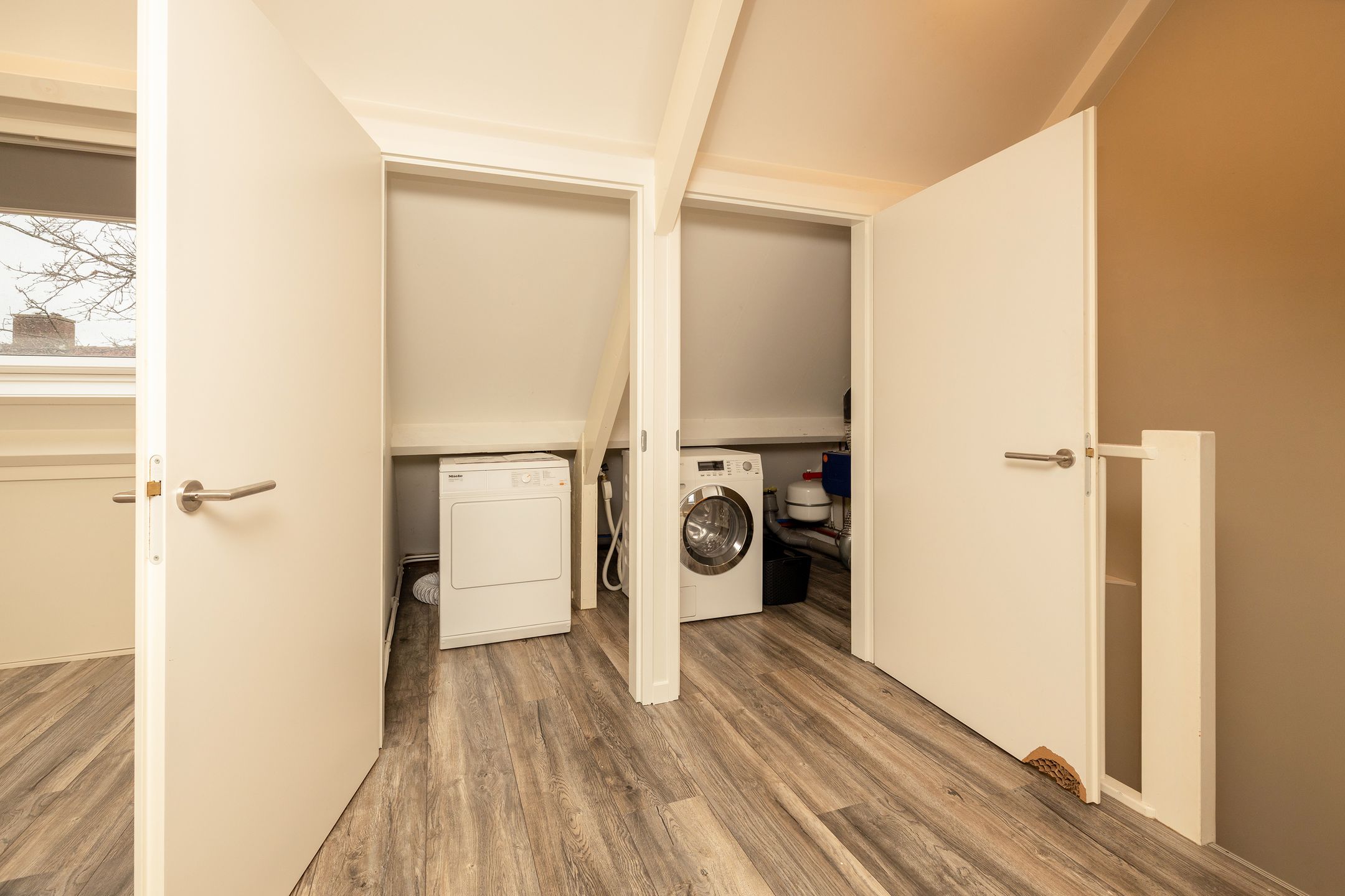 Photo 33 of H. Roland Holstweg 29