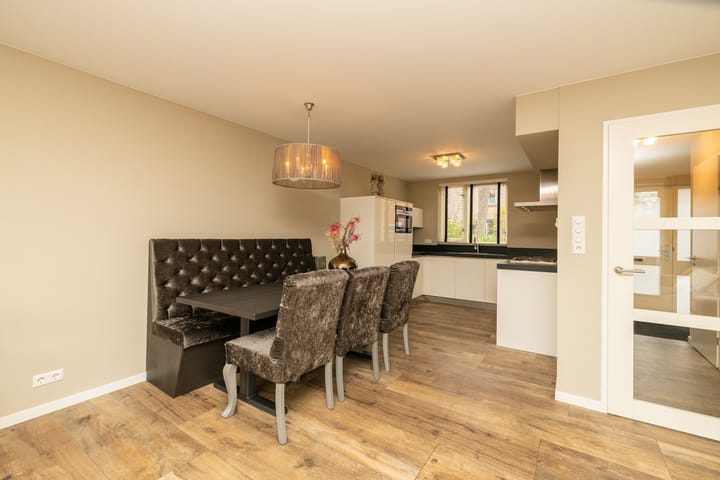 Photo 10 of H. Roland Holstweg 29