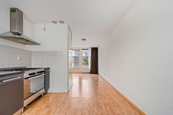 Photo 14 of Stamroospad 16