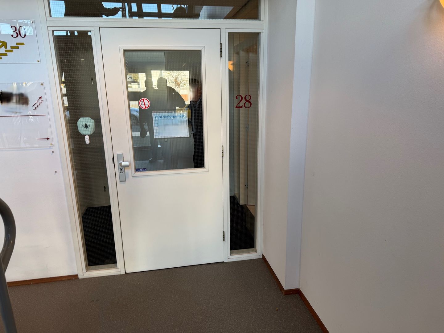 View photo 4 of Marconistraat 28