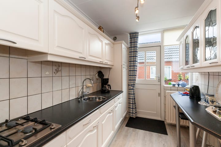 Photo 14 of Juliana van Stolbergstraat 34