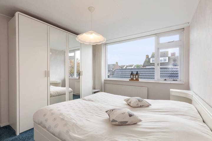 Photo 19 of Juliana van Stolbergstraat 34