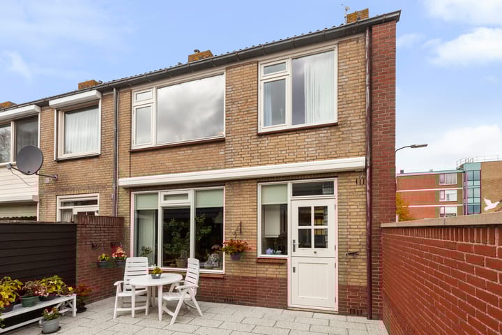 Photo 33 of Juliana van Stolbergstraat 34