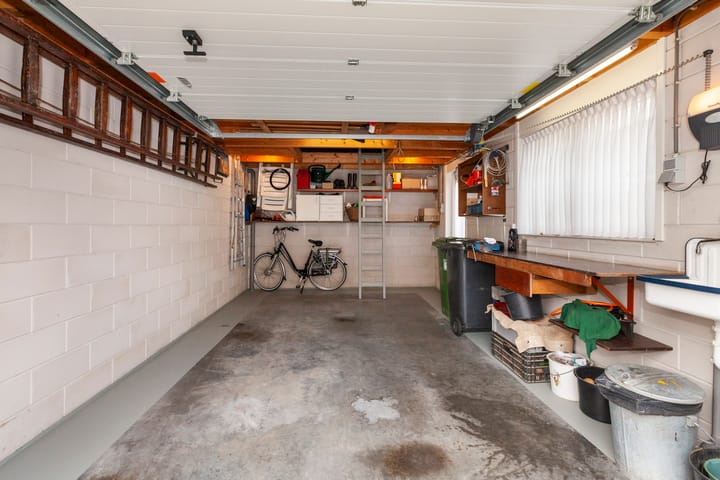 Photo 35 of Juliana van Stolbergstraat 34