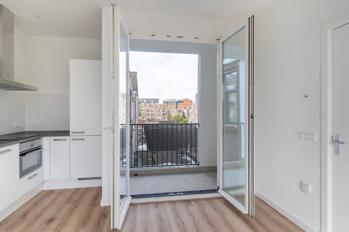 Foto 3 van Samuel Mullerplein 19-B02