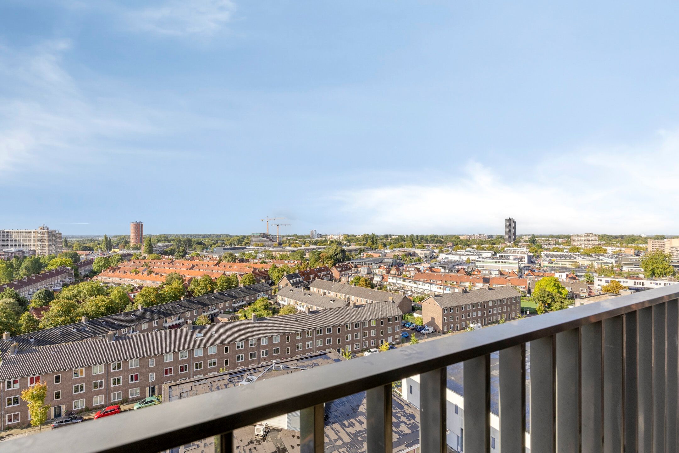 Foto 18 van Perzikweg 130