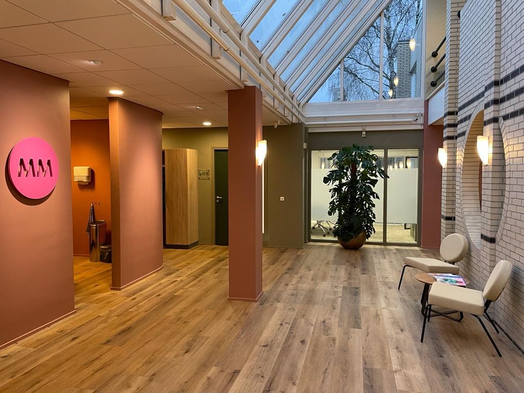 Bekijk foto 2 van Hooggoorns 14