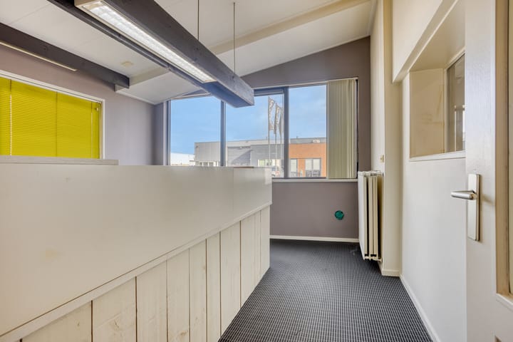 Photo 58 of Constructieweg 3