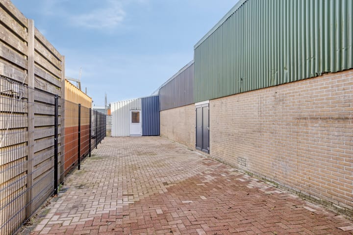 Photo 61 of Constructieweg 3