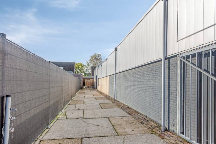 Photo 62 of Constructieweg 3