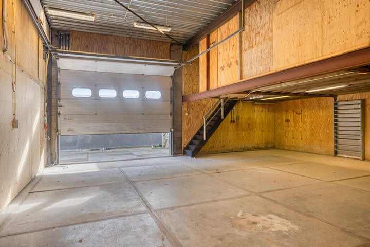 Photo 63 of Constructieweg 3