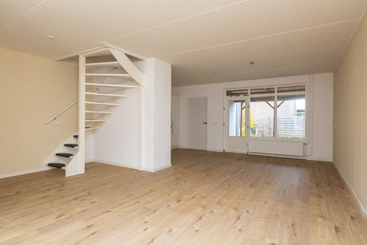 Photo 2 of De Veste 11 32