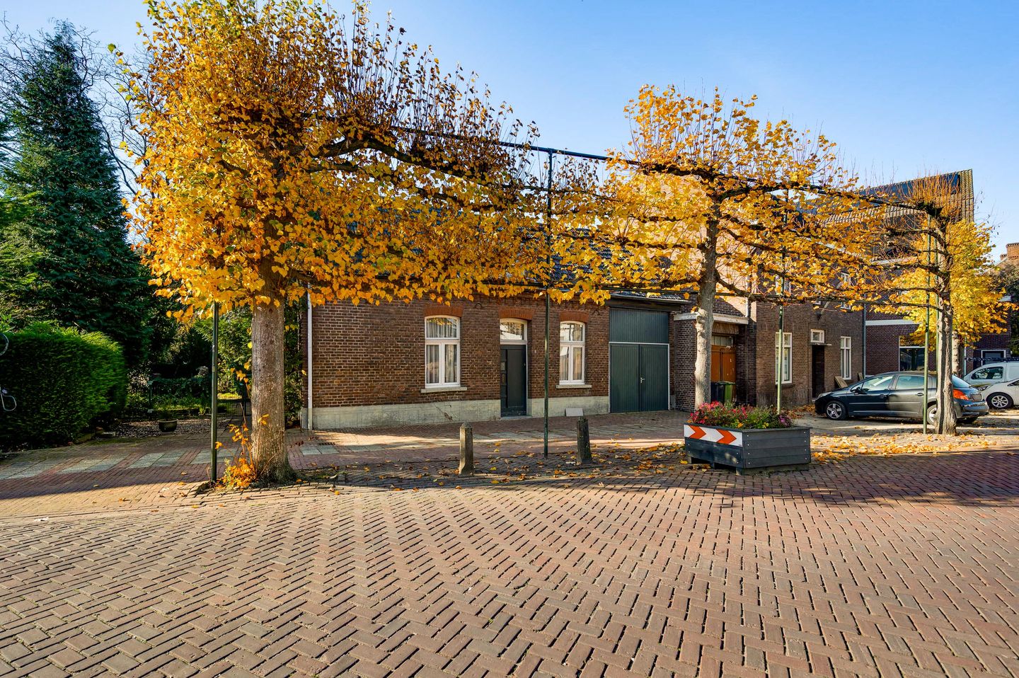 Foto 5 van Raadhuisplein 5