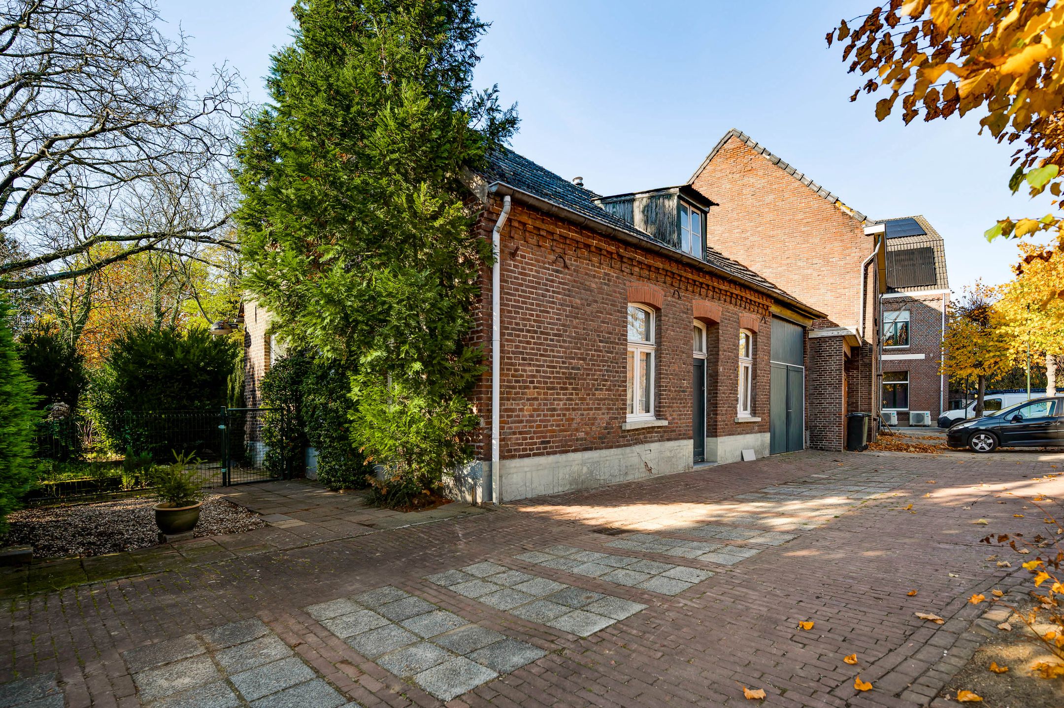 Foto 6 van Raadhuisplein 5