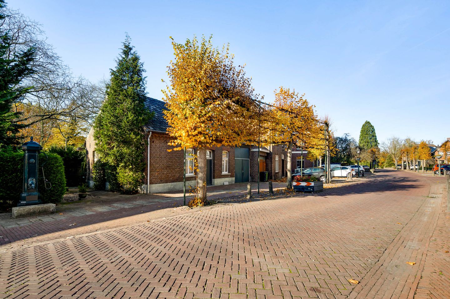 Foto 29 van Raadhuisplein 5