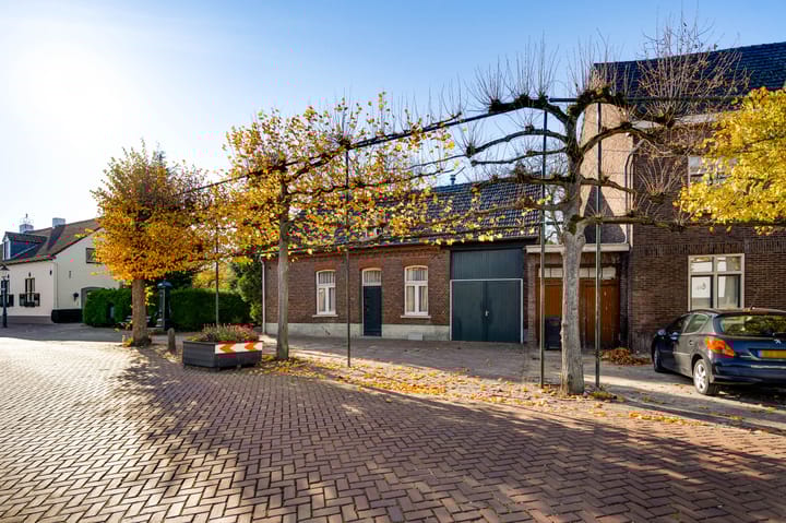 Photo 30 of Raadhuisplein 5