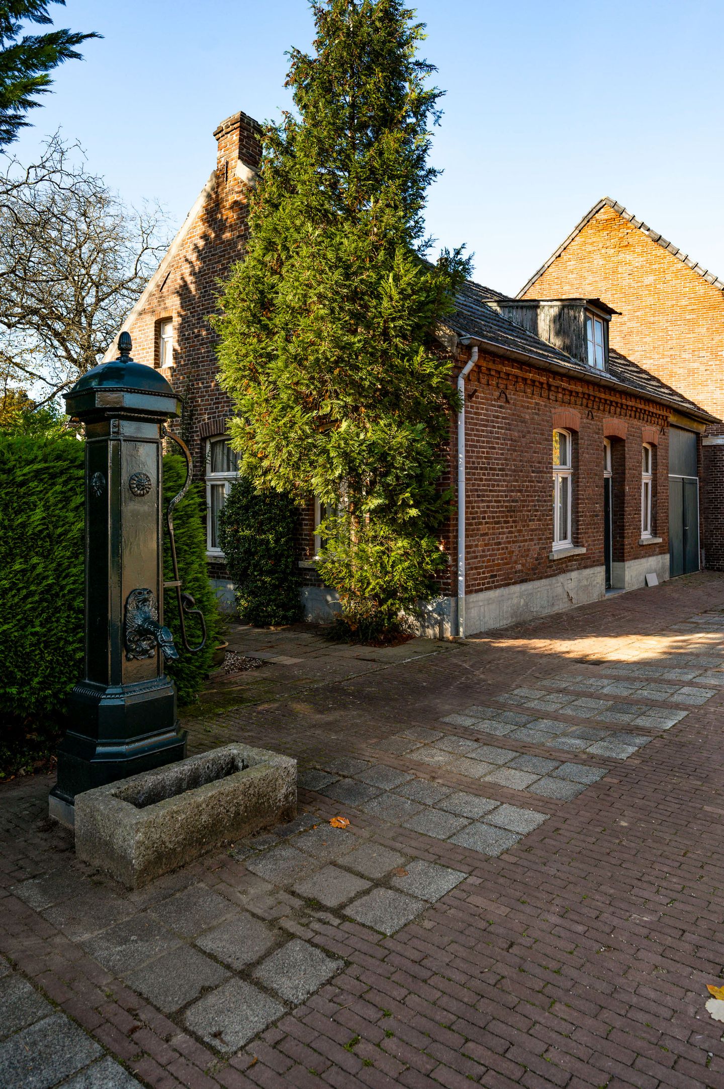 Foto 35 van Raadhuisplein 5