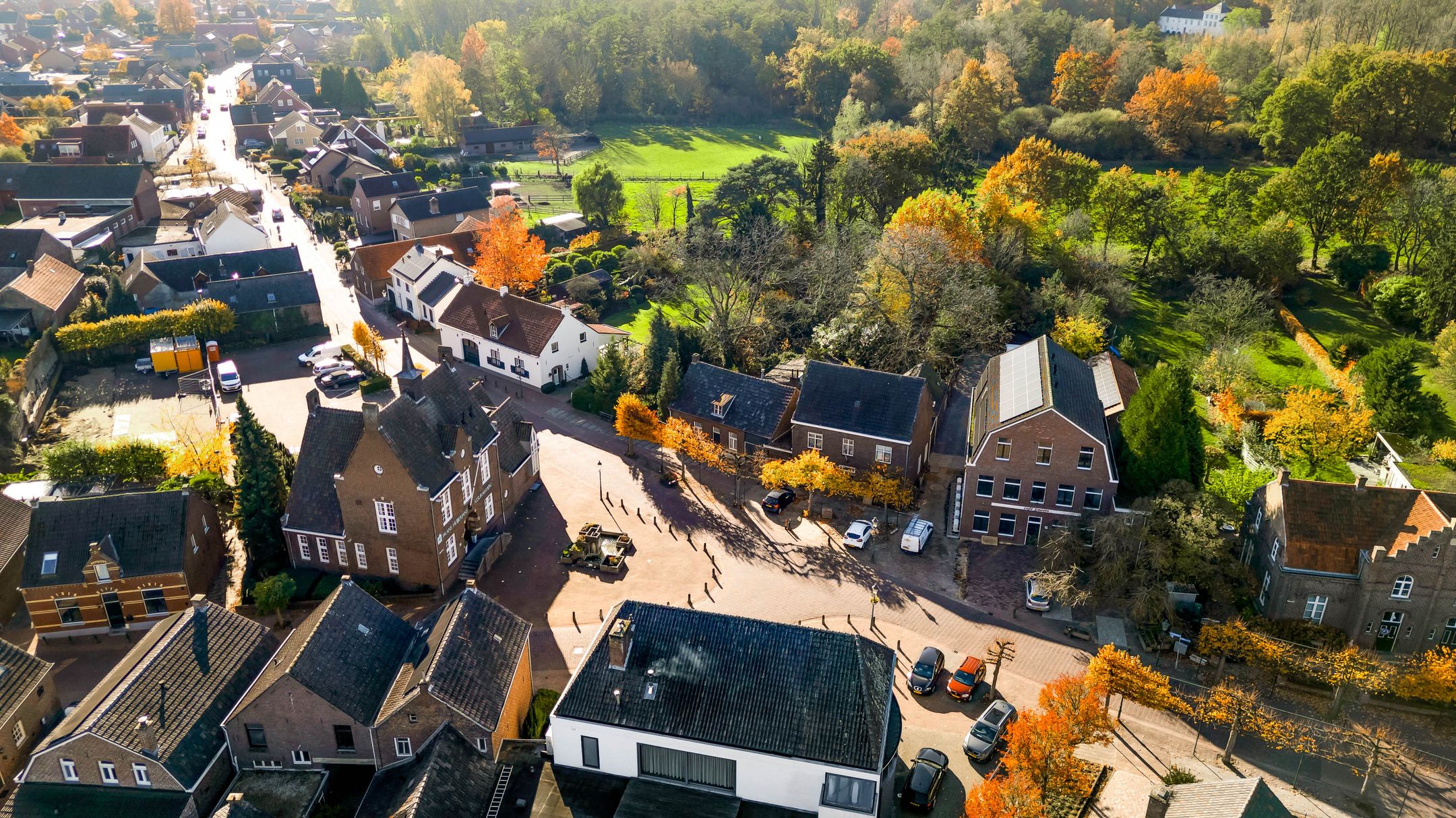 Foto 42 van Raadhuisplein 5