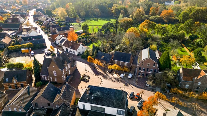 Photo 42 of Raadhuisplein 5