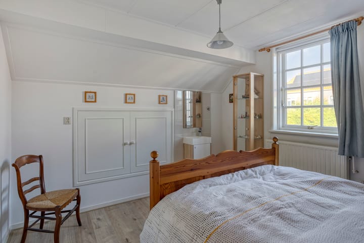 Photo 28 of Poststraat 10