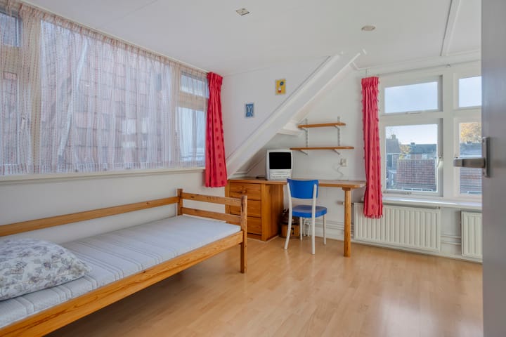 Photo 29 of Poststraat 10