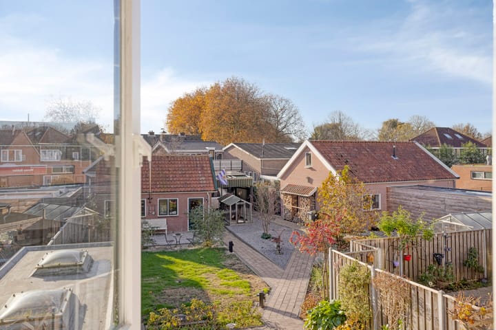 Photo 36 of Poststraat 10