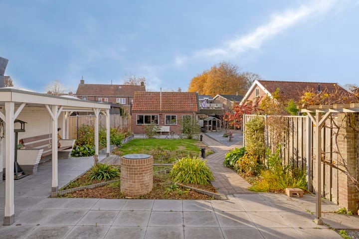 Photo 38 of Poststraat 10