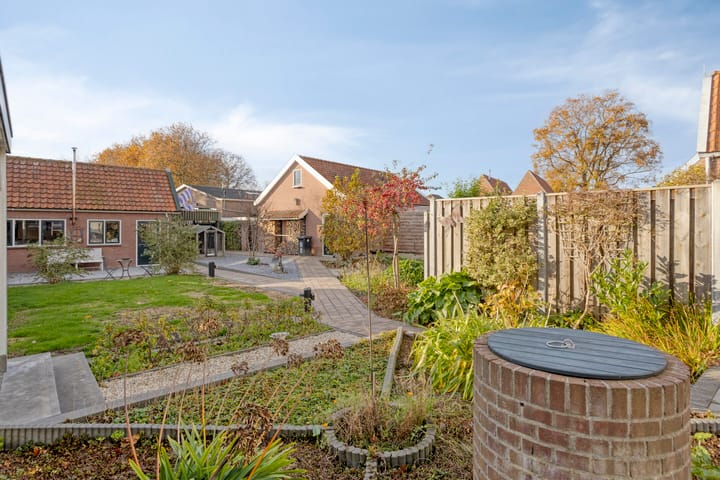 Photo 39 of Poststraat 10