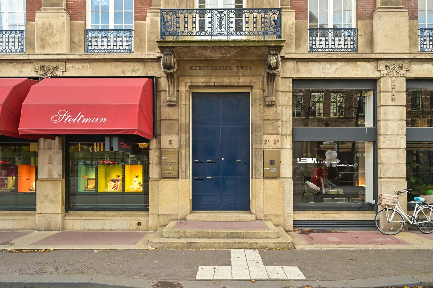 View photo 3 of Kneuterdijk 2