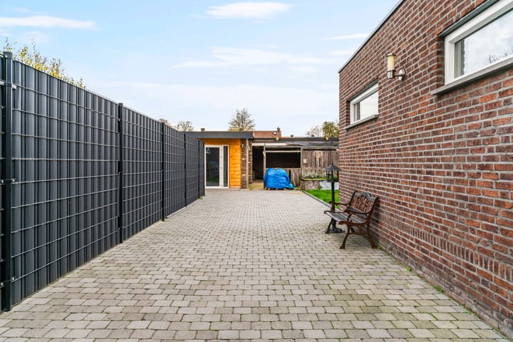 Foto 26 van Rozenlaan 26