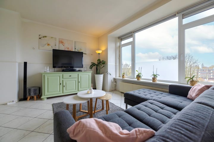 Photo 8 of Huissensestraat 137-4