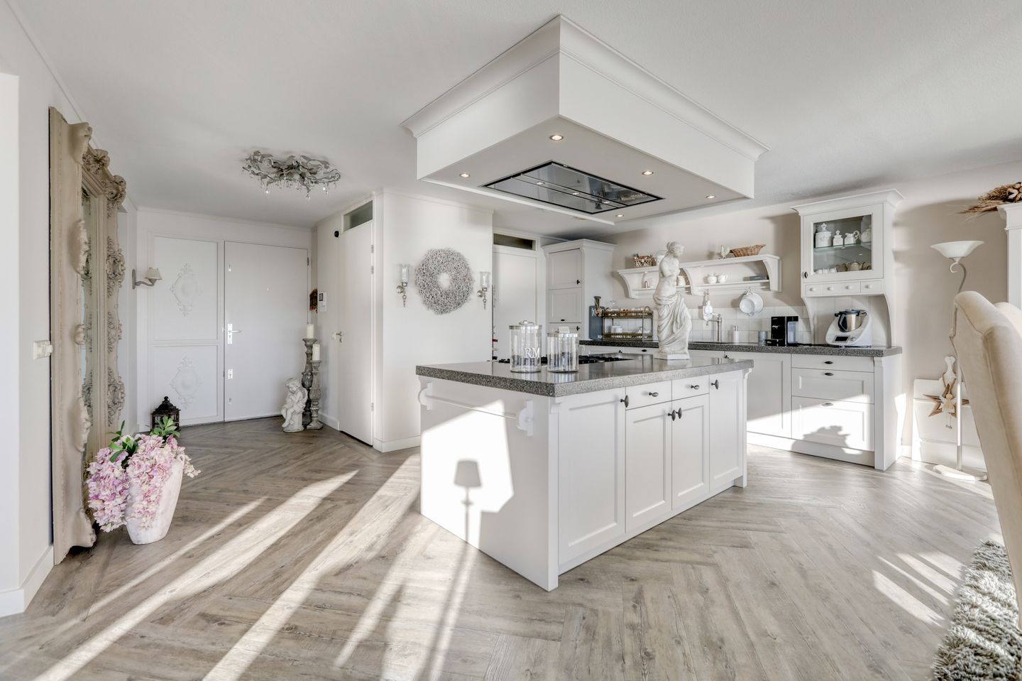 Photo 4 of Rijnstraat 1-35