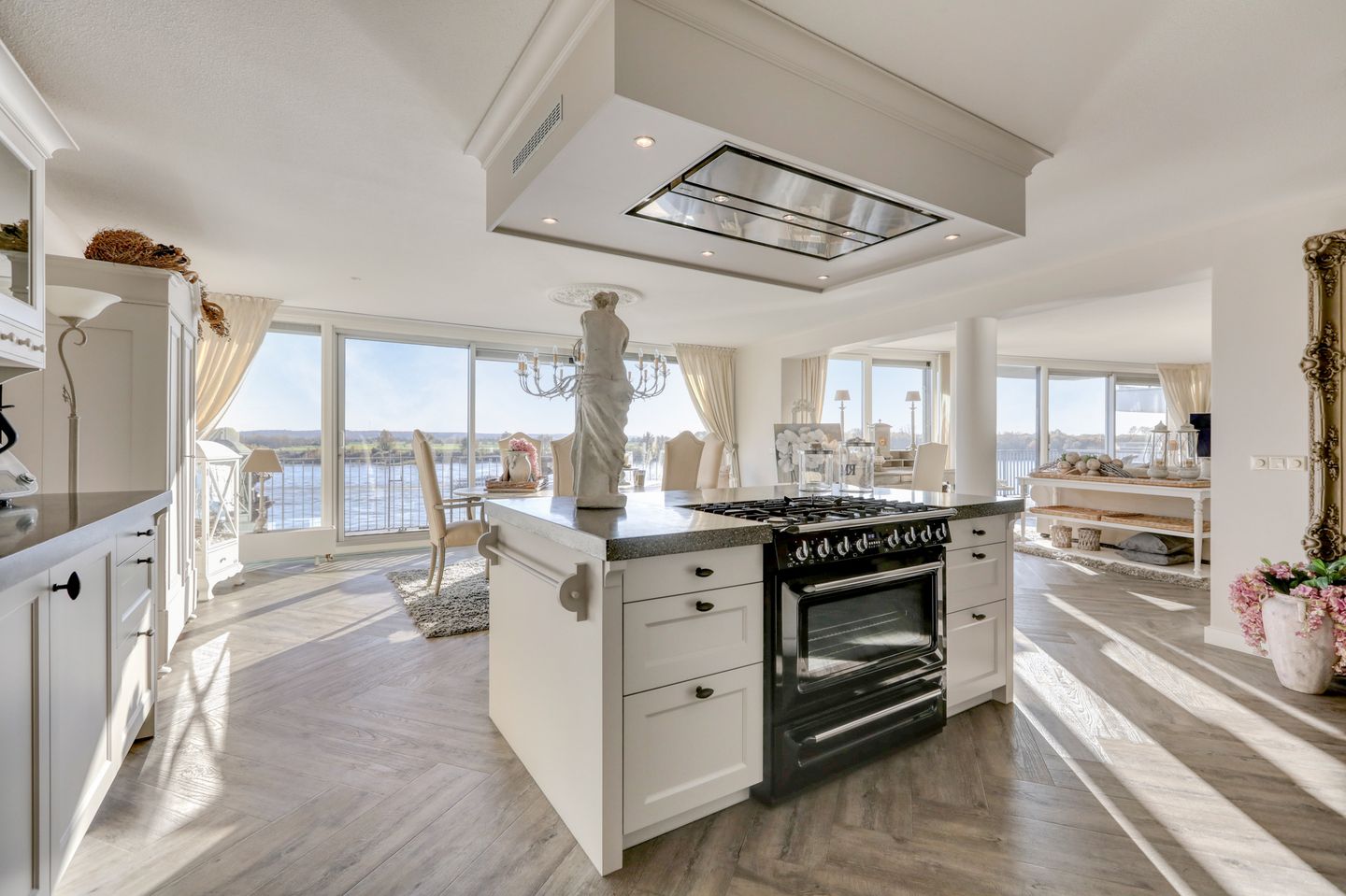 Photo 19 of Rijnstraat 1-35