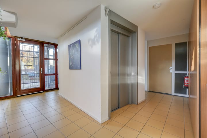 Photo 12 of Rijnstraat 1-35