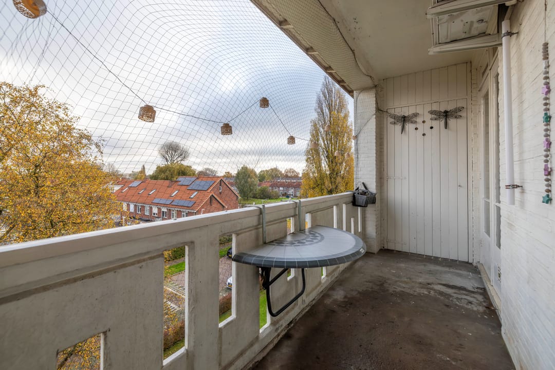 Photo 28 of Huissensestraat 137-4