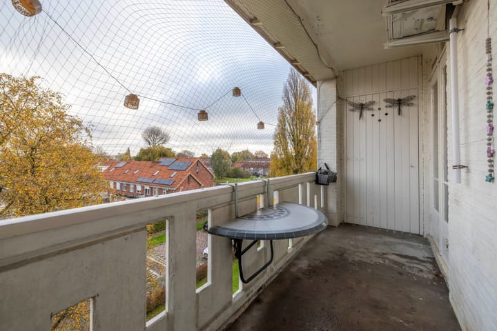 Photo 28 of Huissensestraat 137-4