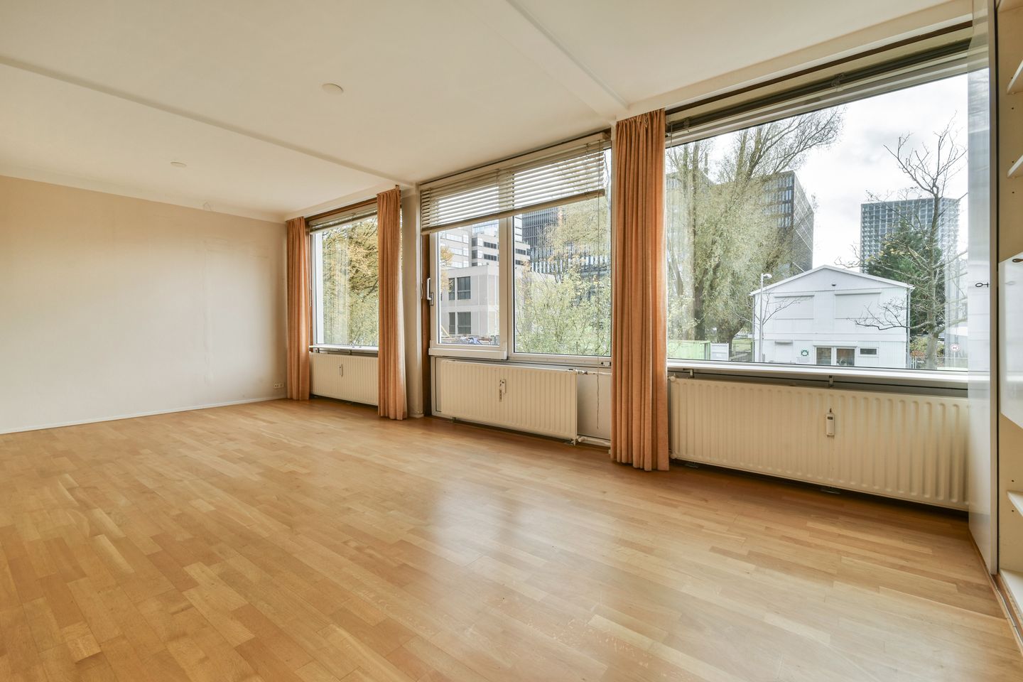 Photo 4 of Dirk Schäferstraat 35-1