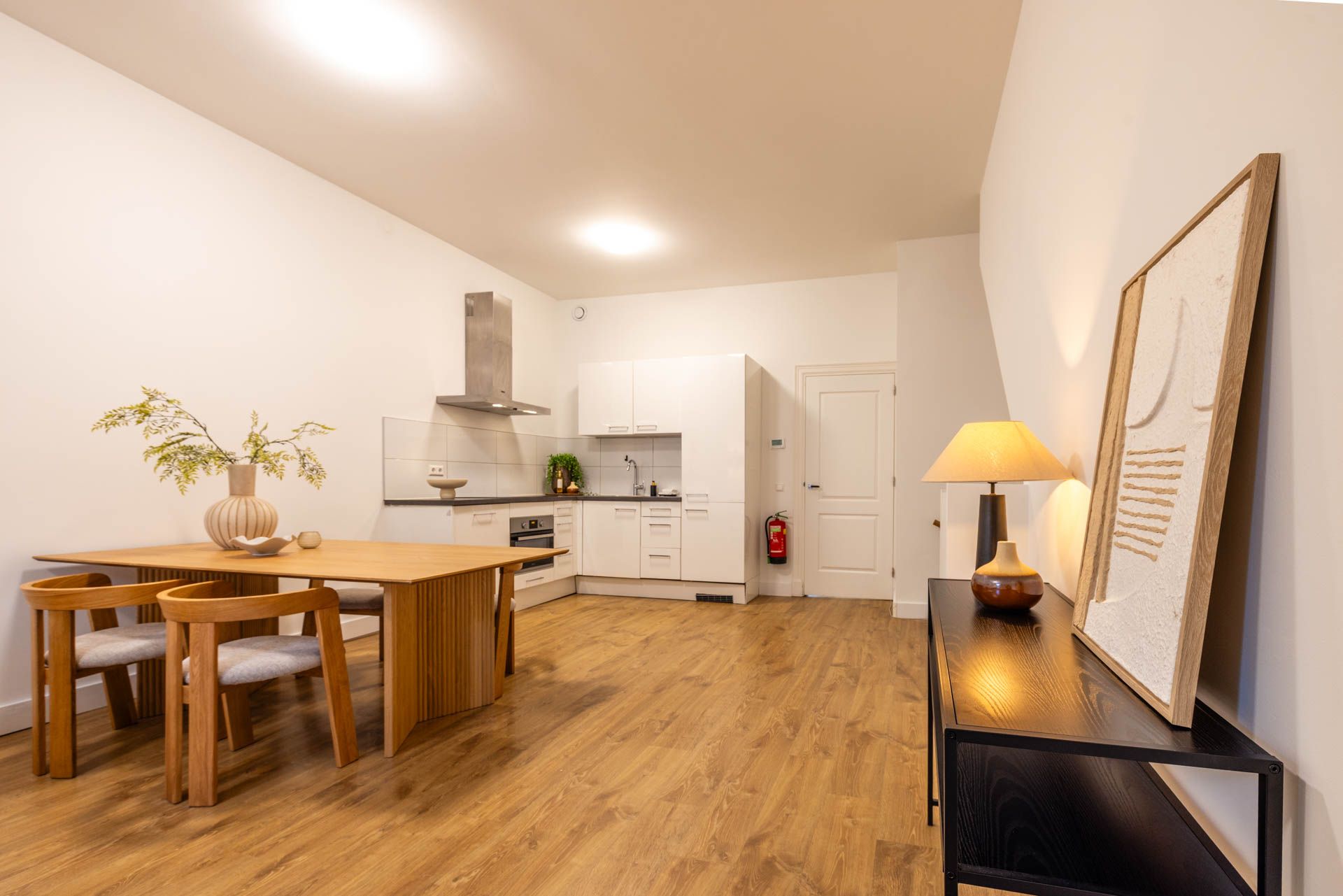 Photo 6 of Joost van Geelstraat 57-B