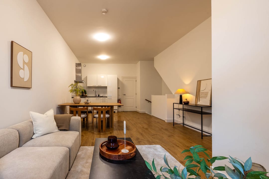 Photo 11 of Joost van Geelstraat 57-B