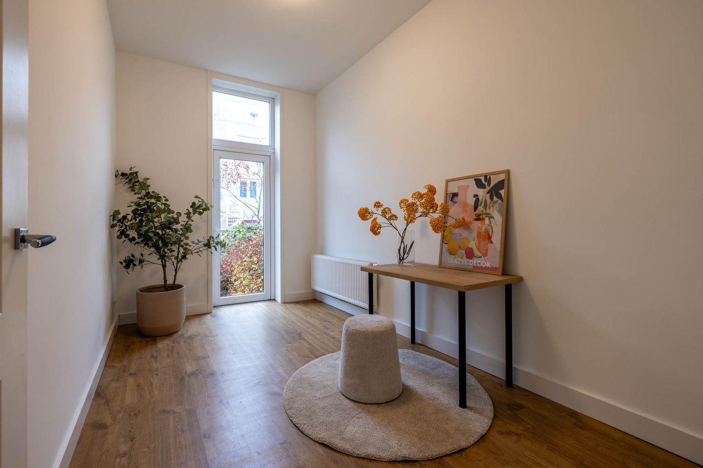 Photo 19 of Joost van Geelstraat 57-B