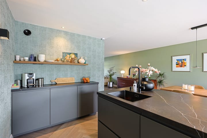 Foto 22 van Ambonplein 57