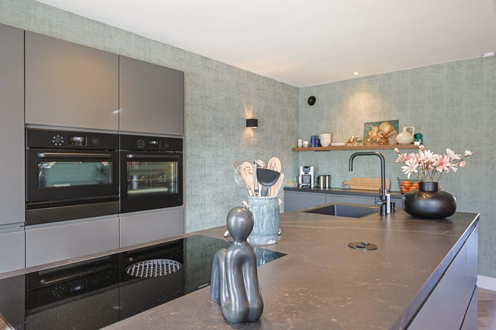 Foto 24 van Ambonplein 57