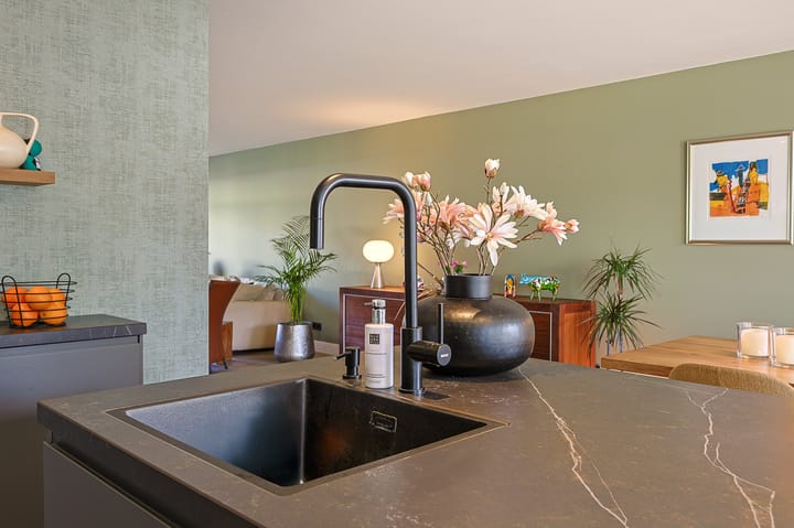 Foto 26 van Ambonplein 57