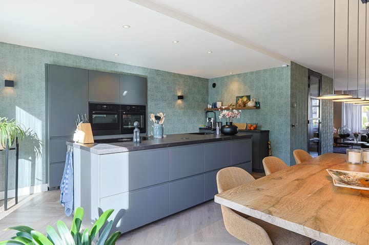 Foto 29 van Ambonplein 57