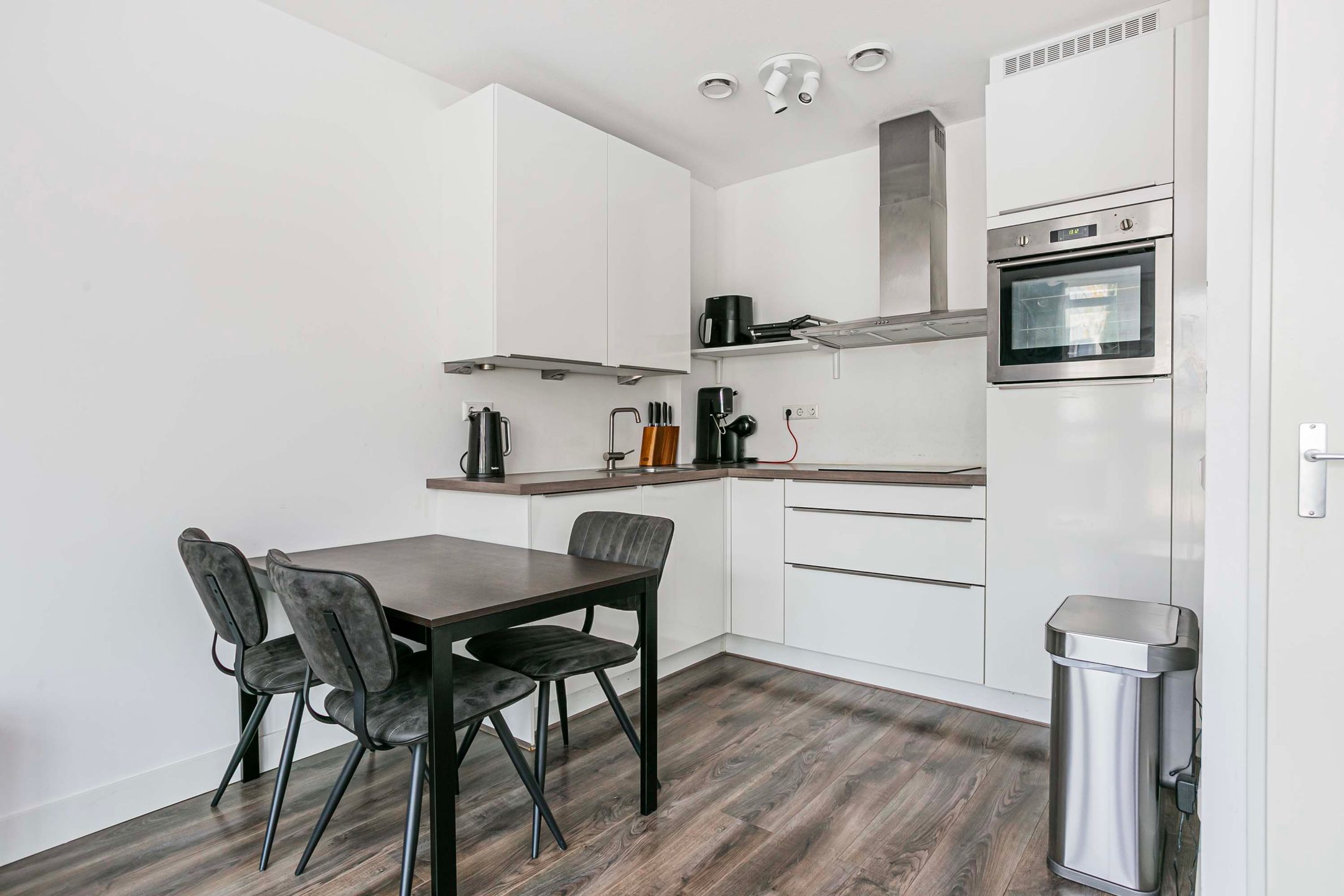 Foto 6 van Veenwal 142