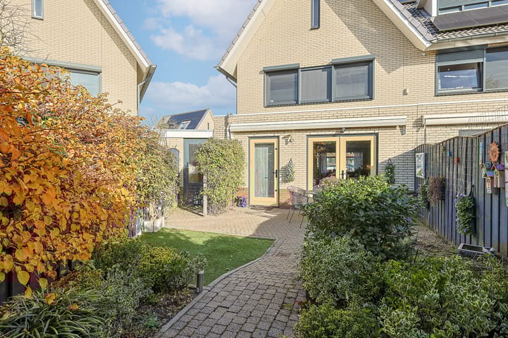 Foto 36 van Ambonplein 57