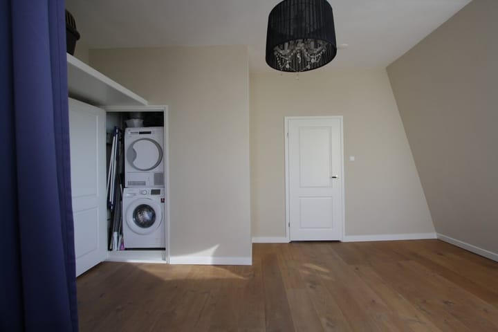 Photo 21 of Marnixstraat 198-3